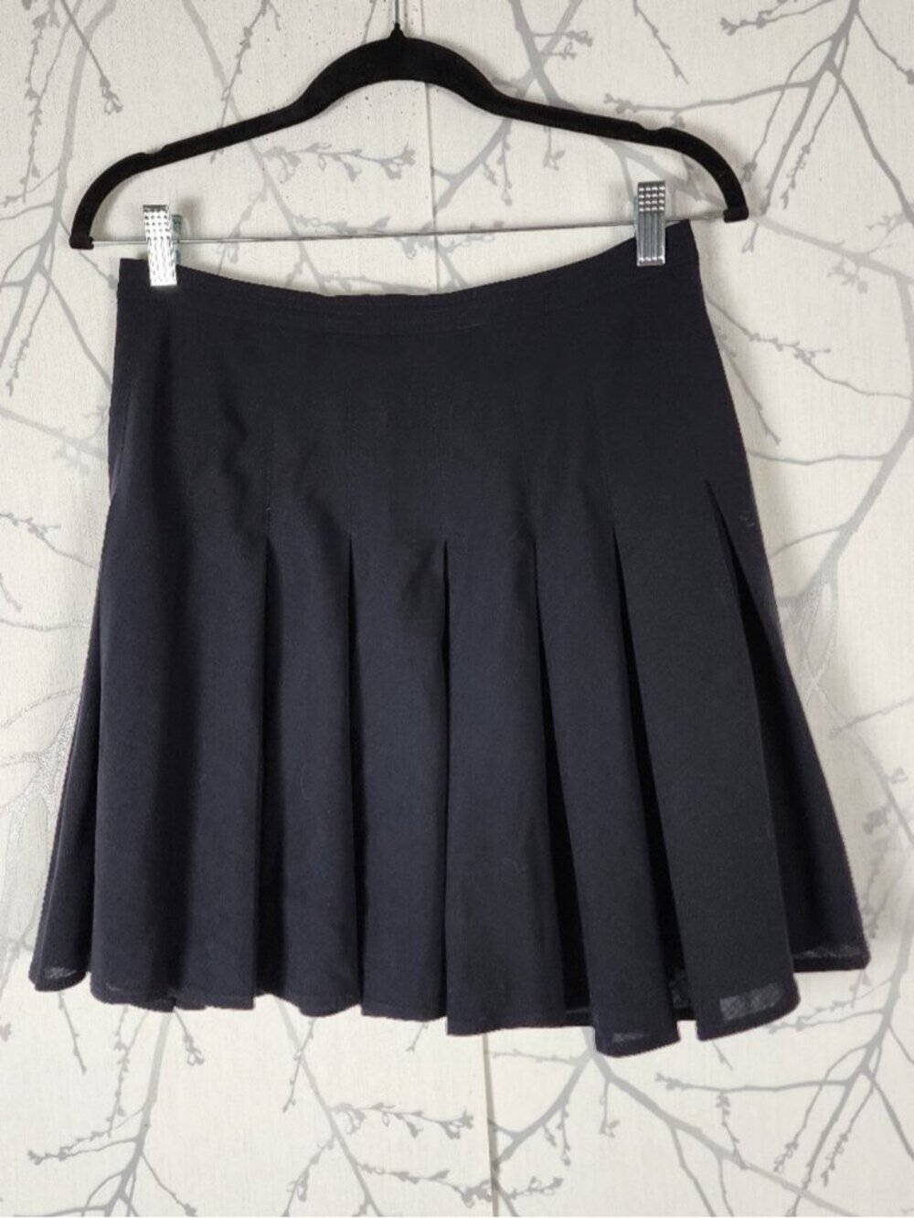 DKNY Black 100% Wool High Waist Pleated Mini Skirt